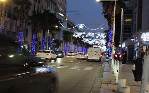 2025 11 28 TOULON EN SOIREE -  LE PORT ET ILLUMINATIONS VILLE (18)